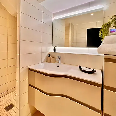 Appartement Malaussena - Reception 24&7 - Center Liberation Nice